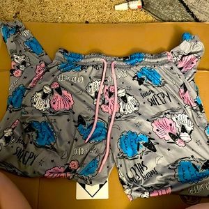 Pajama joggers, super soft. Medium (8-10)